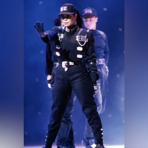 ANTI-Barbie Share Show - PART III !! TBD 5PM EASTERN - Picture 13 of 16